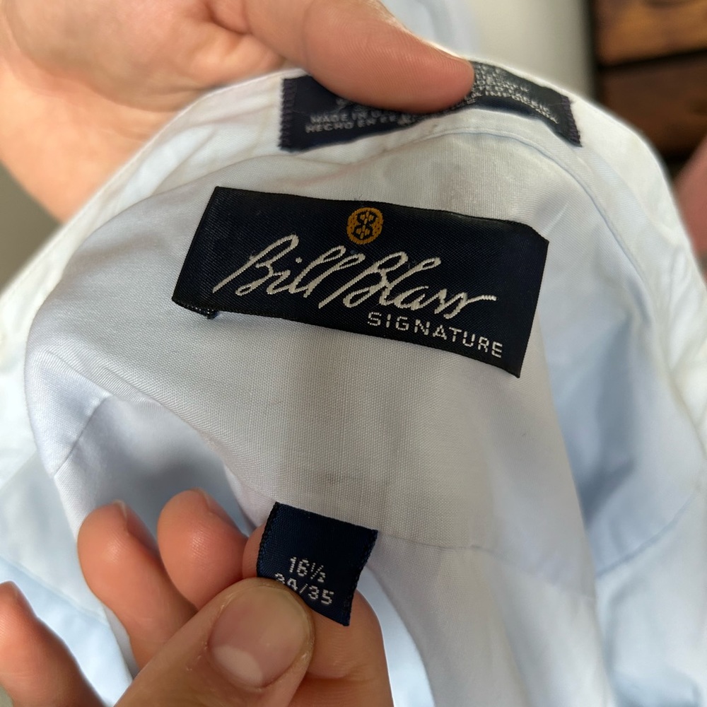 Large blue button down - Picture 4 of 4